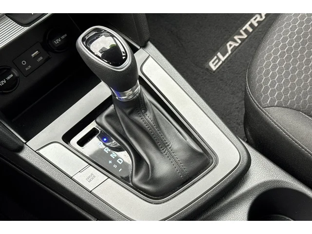 Pre-Owned HYUNDAI Elantra at Anderson Honda in Palo Alto