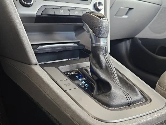 SEMINUEVOS HYUNDAI Elantra a Estados en autogozo