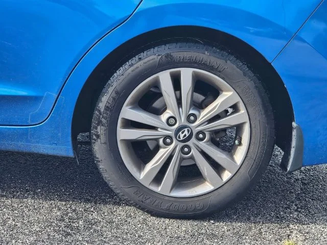SEMINUEVOS HYUNDAI Elantra a Estados en autogozo