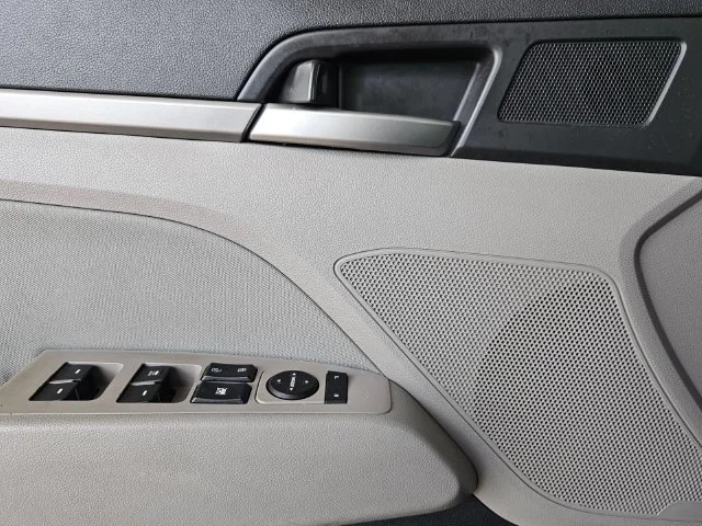 SEMINUEVOS HYUNDAI Elantra a Estados en autogozo