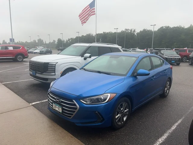 SEMINUEVOS HYUNDAI Elantra at Brainerd  in Dondelinger Chevrolet