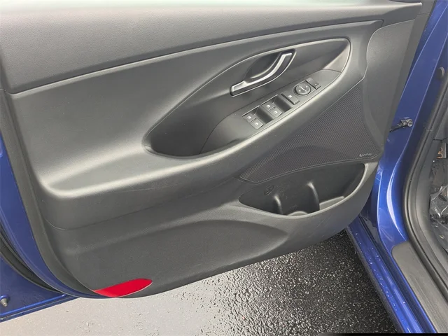 SEMINUEVOS HYUNDAI Elantra GT at Kennesaw, in Town Center Nissan