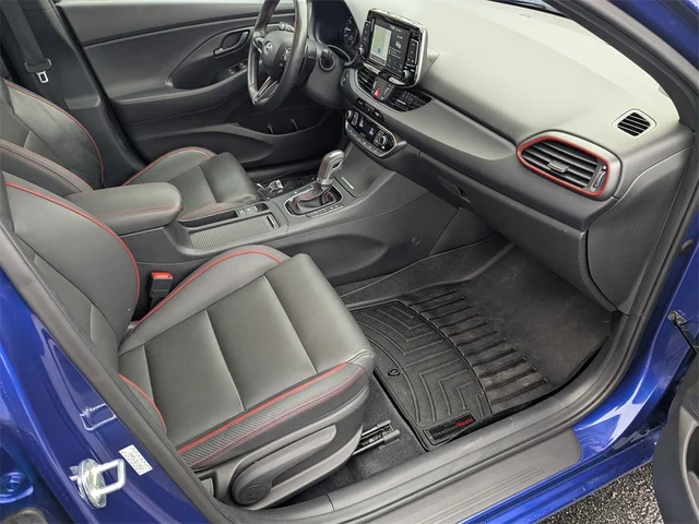 SEMINUEVOS HYUNDAI Elantra GT at Kennesaw, in Town Center Nissan