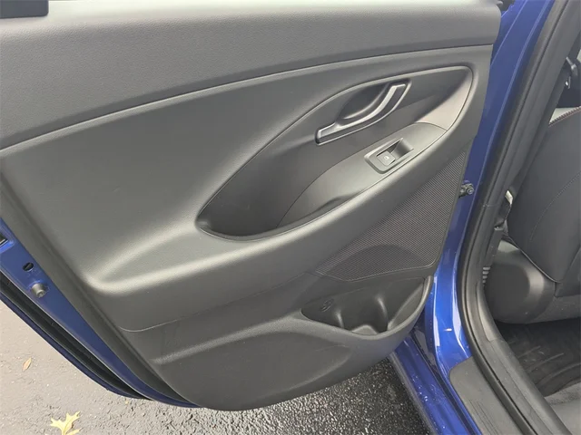 SEMINUEVOS HYUNDAI Elantra GT at Kennesaw, in Town Center Nissan