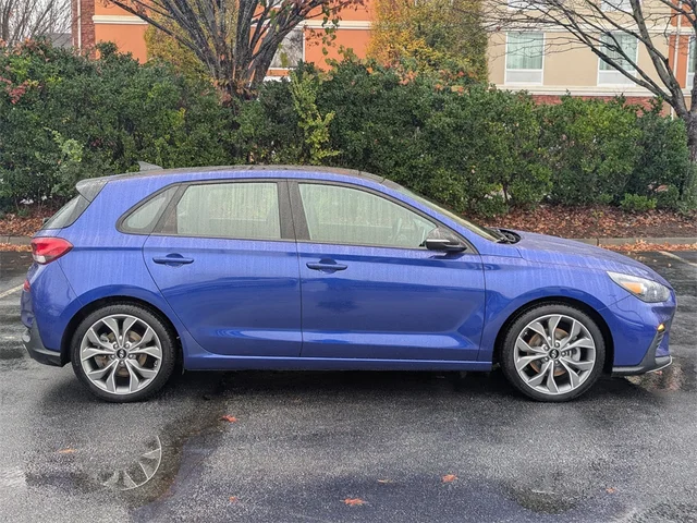 SEMINUEVOS HYUNDAI Elantra GT at Kennesaw, in Town Center Nissan