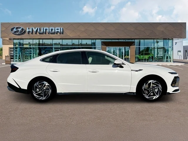 Nuevos HYUNDAI SONATA at Tustin Hyundai in Tustin   