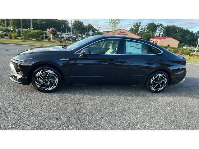Nuevos HYUNDAI SONATA at Gainesville Hyundai in Gainesville