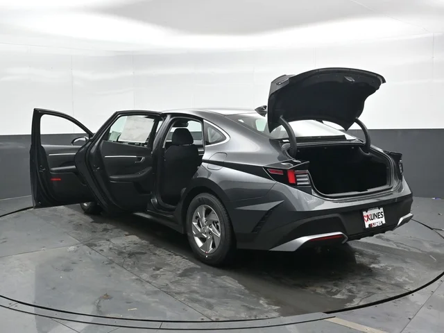 Nuevos HYUNDAI SONATA à Estados chez autogozo