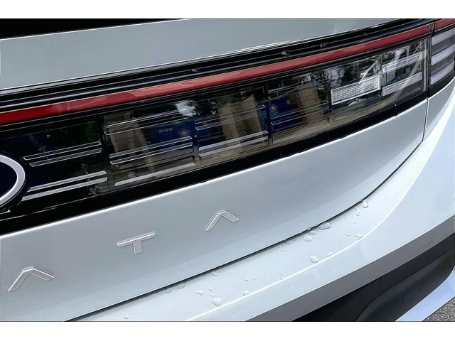 Nuevos HYUNDAI SONATA à Estados chez autogozo