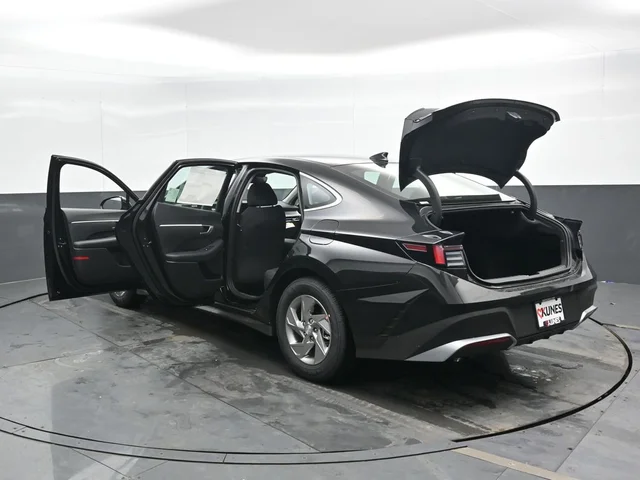 Nuevos HYUNDAI SONATA à Estados chez autogozo
