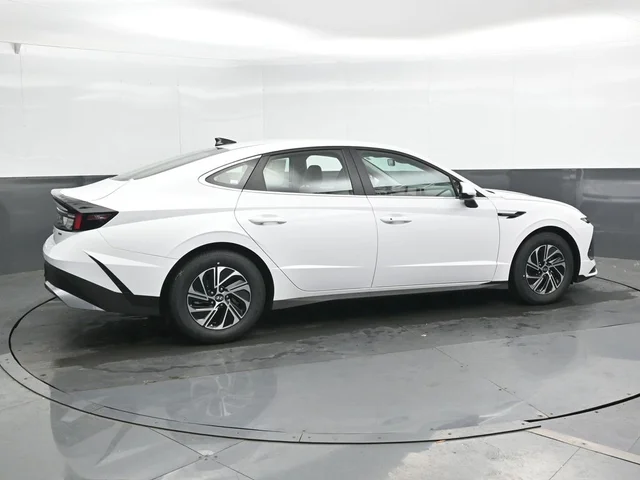 Nuevos HYUNDAI SONATA HYBRID à Estados chez autogozo