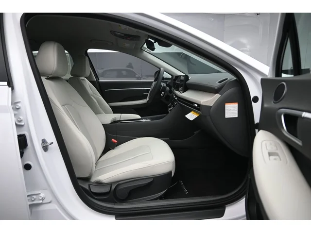 Nuevos HYUNDAI SONATA HYBRID à Estados chez autogozo