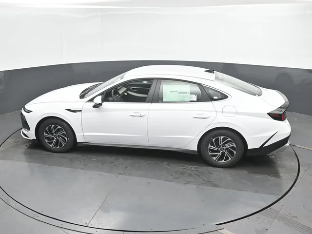 Nuevos HYUNDAI SONATA HYBRID à Estados chez autogozo