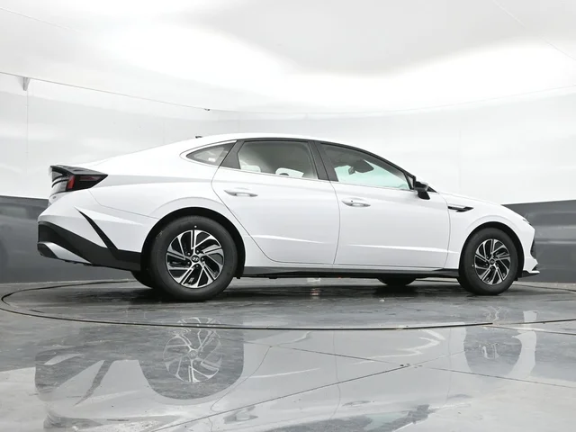 Nuevos HYUNDAI SONATA HYBRID à Estados chez autogozo