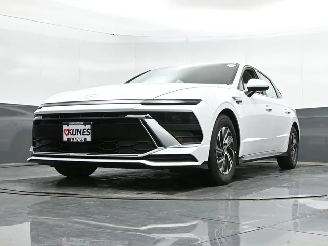 Nuevos HYUNDAI SONATA HYBRID à Estados chez autogozo