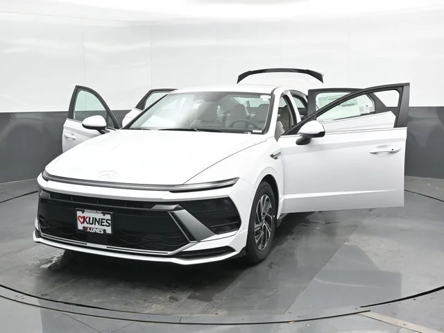 Nuevos HYUNDAI SONATA HYBRID à Estados chez autogozo