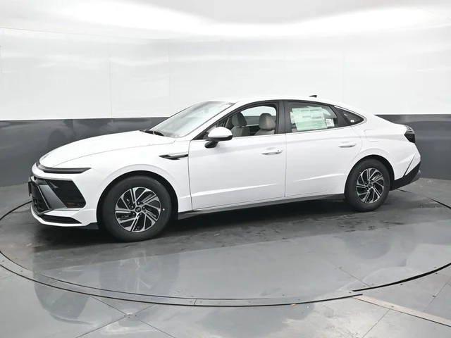 Nuevos HYUNDAI SONATA HYBRID à Estados chez autogozo