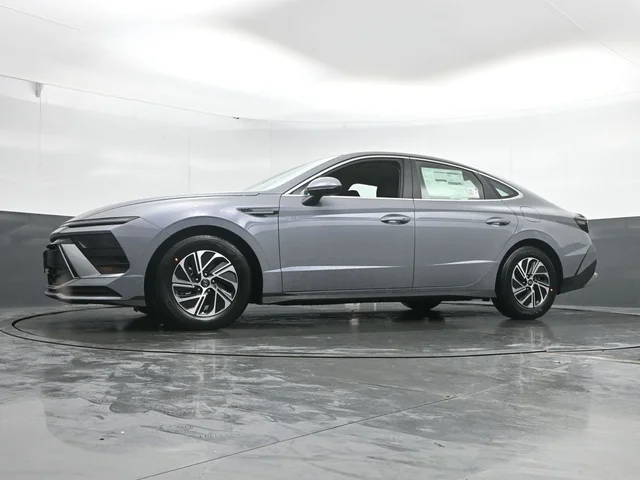 Nuevos HYUNDAI SONATA HYBRID à Estados chez autogozo