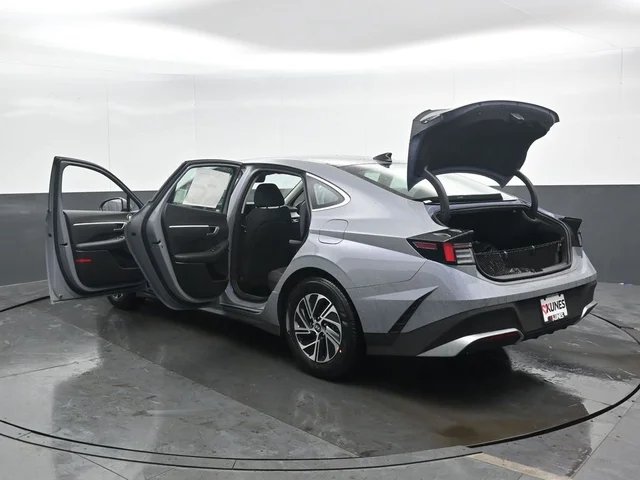 Nuevos HYUNDAI SONATA HYBRID à Estados chez autogozo