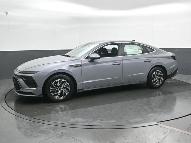 Nuevos HYUNDAI SONATA HYBRID à Estados chez autogozo