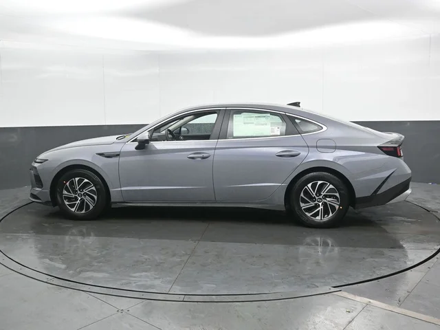 Nuevos HYUNDAI SONATA HYBRID à Estados chez autogozo
