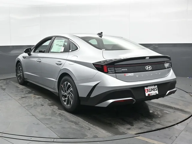 Nuevos HYUNDAI SONATA HYBRID à Estados chez autogozo