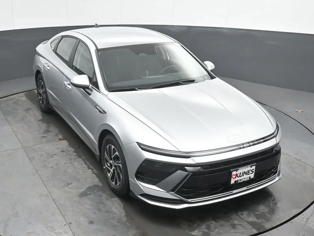 Nuevos HYUNDAI SONATA HYBRID à Estados chez autogozo