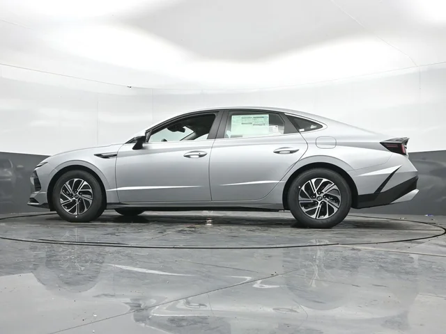 Nuevos HYUNDAI SONATA HYBRID à Estados chez autogozo