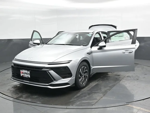 Nuevos HYUNDAI SONATA HYBRID à Estados chez autogozo