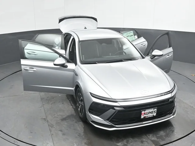 Nuevos HYUNDAI SONATA HYBRID à Estados chez autogozo