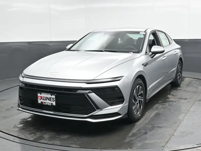 Nuevos HYUNDAI SONATA HYBRID à Estados chez autogozo