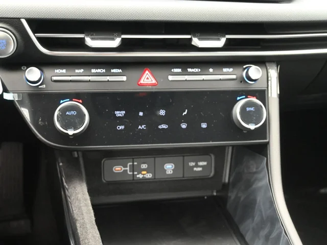 Nuevos HYUNDAI SONATA HYBRID à Estados chez autogozo
