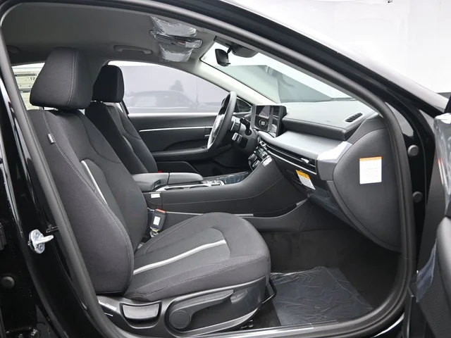 Nuevos HYUNDAI SONATA HYBRID à Estados chez autogozo
