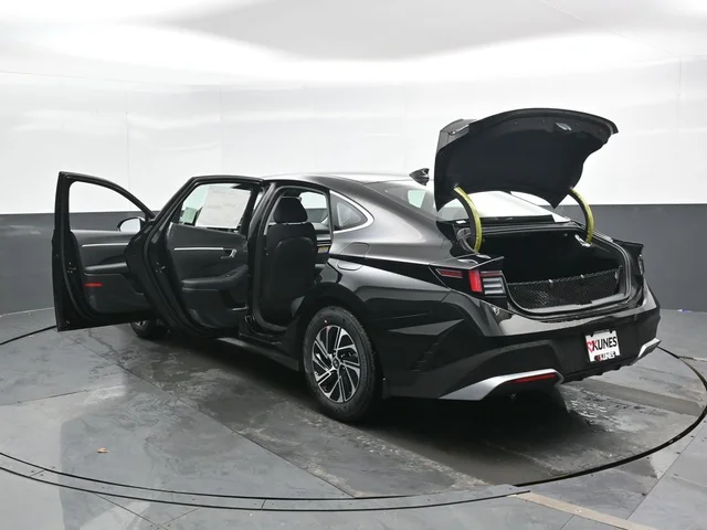 Nuevos HYUNDAI SONATA HYBRID à Estados chez autogozo