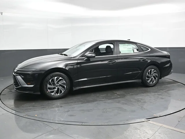 Nuevos HYUNDAI SONATA HYBRID à Estados chez autogozo
