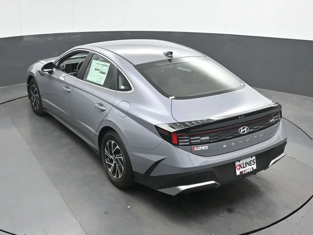 Nuevos HYUNDAI SONATA HYBRID à Estados chez autogozo