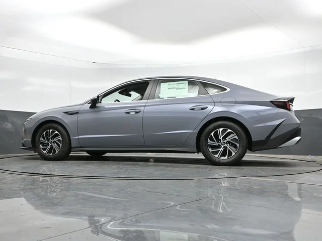 Nuevos HYUNDAI SONATA HYBRID à Estados chez autogozo