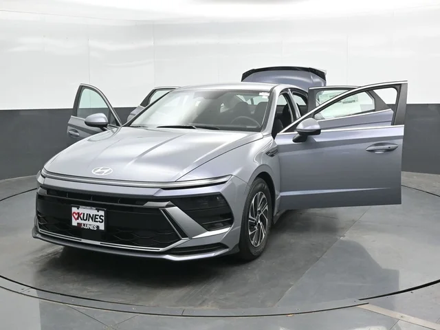 Nuevos HYUNDAI SONATA HYBRID à Estados chez autogozo