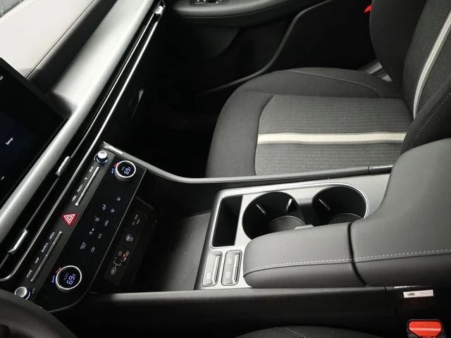 Nuevos HYUNDAI SONATA HYBRID à Estados chez autogozo