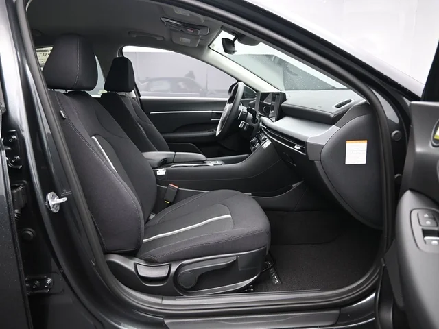 Nuevos HYUNDAI SONATA HYBRID à Estados chez autogozo