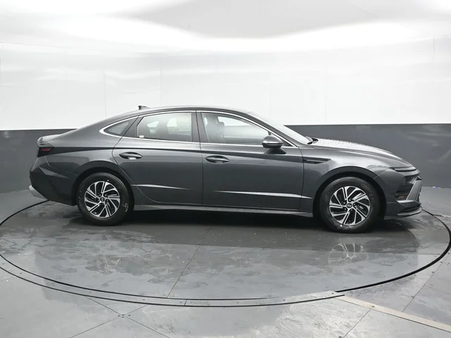 Nuevos HYUNDAI SONATA HYBRID à Estados chez autogozo