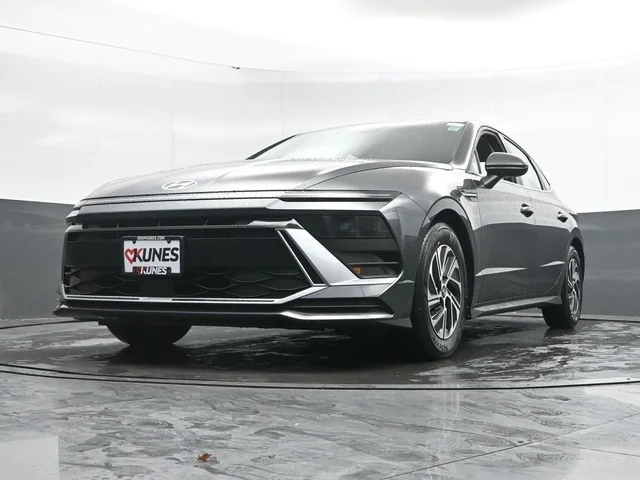 Nuevos HYUNDAI SONATA HYBRID à Estados chez autogozo