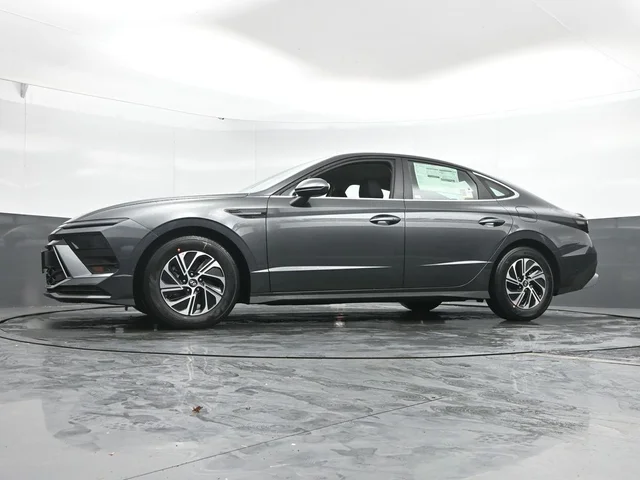 Nuevos HYUNDAI SONATA HYBRID à Estados chez autogozo