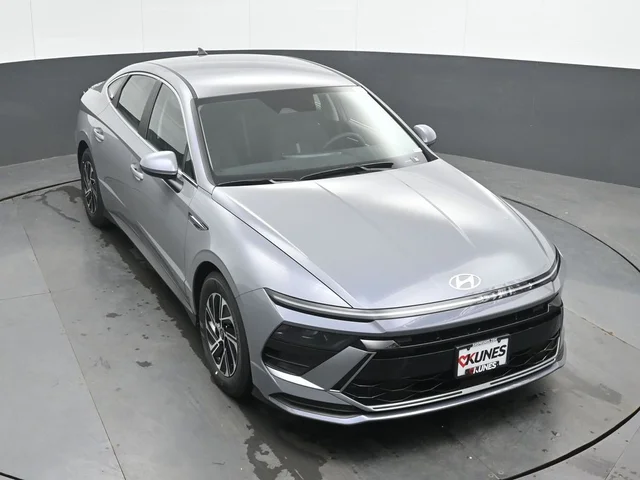 Nuevos HYUNDAI SONATA HYBRID à Estados chez autogozo