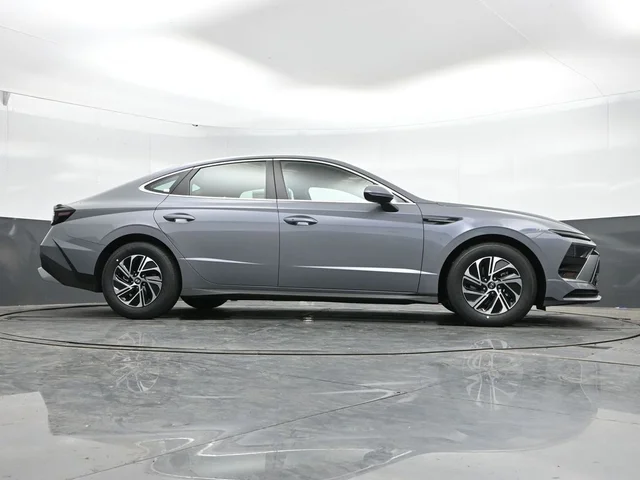 Nuevos HYUNDAI SONATA HYBRID à Estados chez autogozo