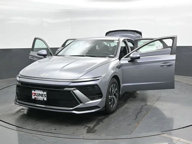 Nuevos HYUNDAI SONATA HYBRID à Estados chez autogozo