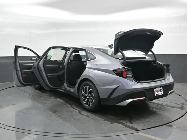 Nuevos HYUNDAI SONATA HYBRID à Estados chez autogozo
