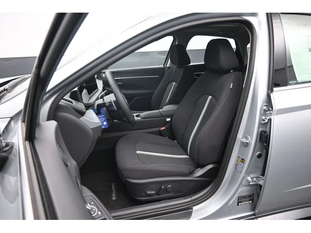 Nuevos HYUNDAI SONATA HYBRID à Estados chez autogozo