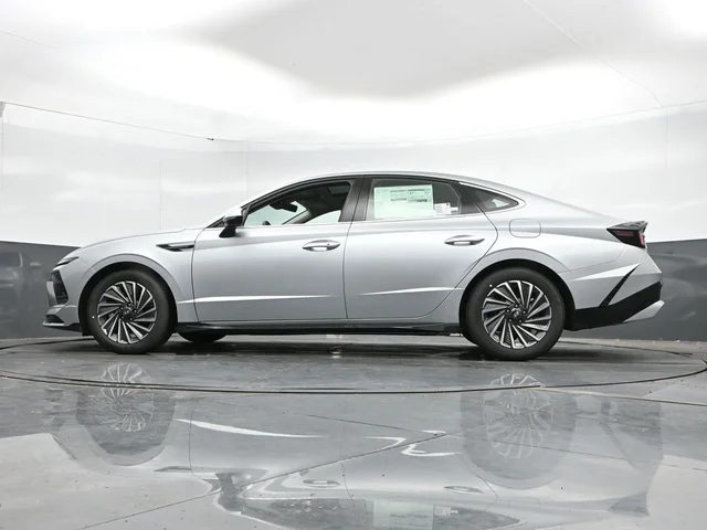 Nuevos HYUNDAI SONATA HYBRID à Estados chez autogozo
