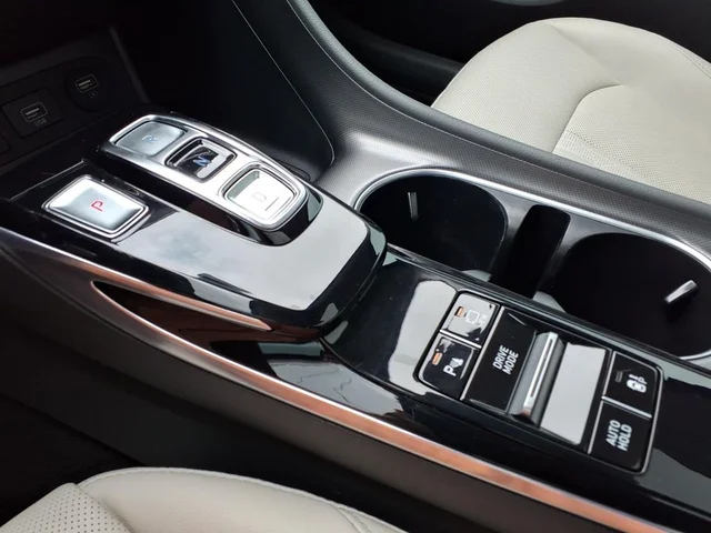 SEMINUEVOS HYUNDAI Sonata Hybrid a Vauxhall en Maplecrest Ford Lincoln of Union